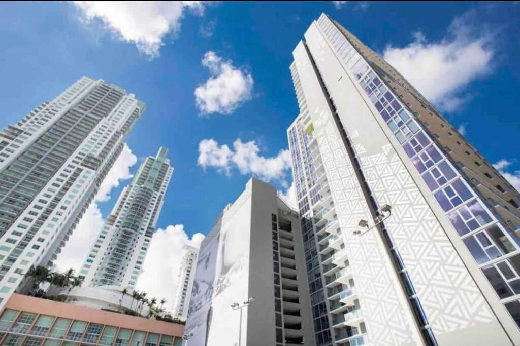 شقة Gorgeous 2Br/2Bth In The Heart Of ميامي المظهر الخارجي الصورة